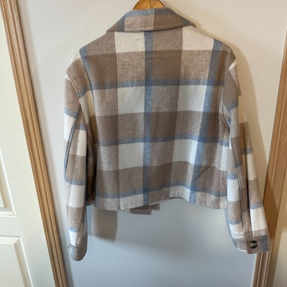 Cropped shacket - Picture 2 of 3